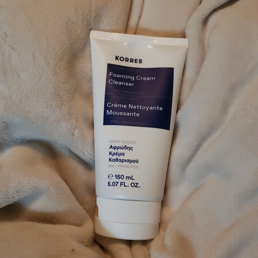 Korres Greek Yoghurt Foaming Cleanser